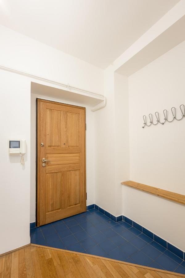 פראג City Centre Garden Apartment With Parking מראה חיצוני תמונה