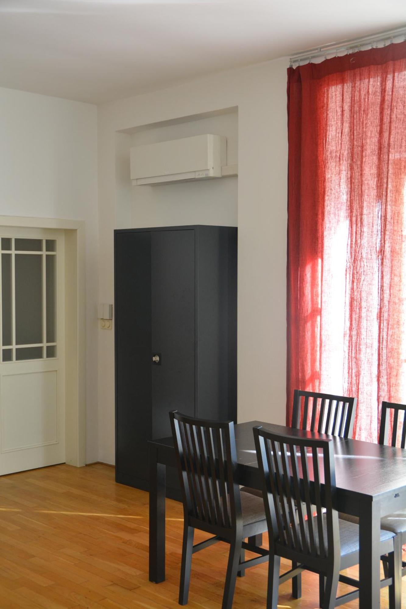 פראג City Centre Garden Apartment With Parking מראה חיצוני תמונה